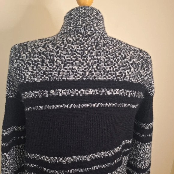 Athleta Wool Cashmere Panorama Point Long Cardigan Black/gray colour block SZ XS - Picture 8 of 11